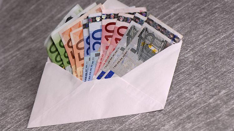 Die Voraussetzungen für einen Bonus vom Arbeitgeber können jedes Jahr neu verhandelt werden.