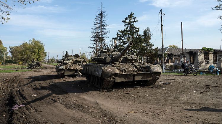 Massiv unter Druck: Die russische Armee verliert in der Ukraine - wie hier bei Kupjansk - an Boden.