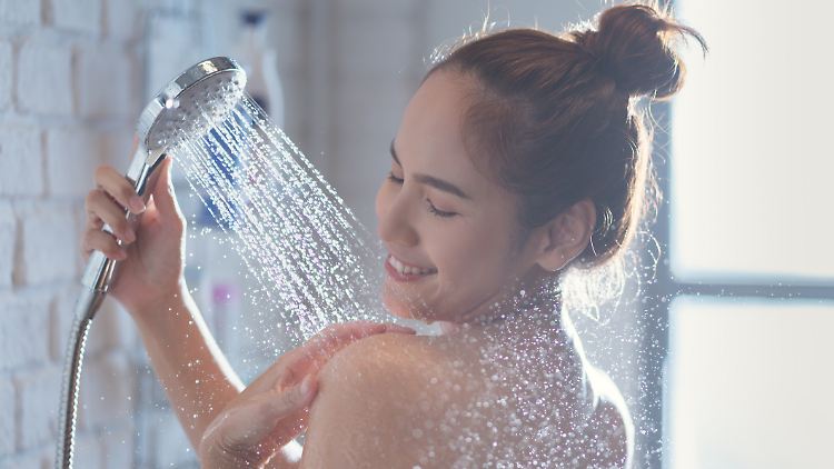 Auf Komfort braucht mit einem wassersparenden Duschkopf niemand zu verzichten.
