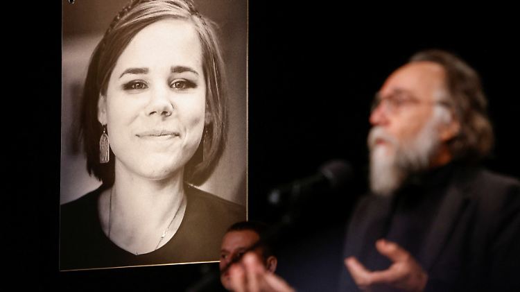 Experten vermuten, dass nicht Daria Dugina, sondern ihr Vater Ziel des Anschlags war. 