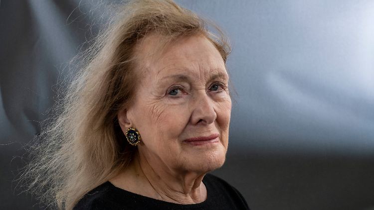 Annie Ernaux wurde im Jahr 1940 in der Normandie geboren.