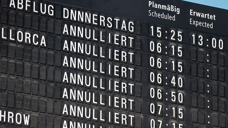 Die Tarifverhandlungen sollen weitergehen: Termine seien bereits vereinbart, sagte ein Sprecher.