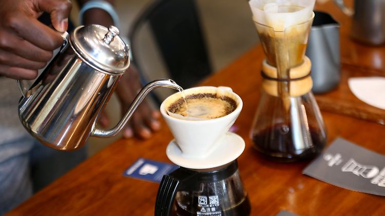 Die Kaffeepreise in der EU sind im August 2022 durchschnittlich um 16,9 Prozent im Vergleich zum Vorjahresmonat gestiegen.