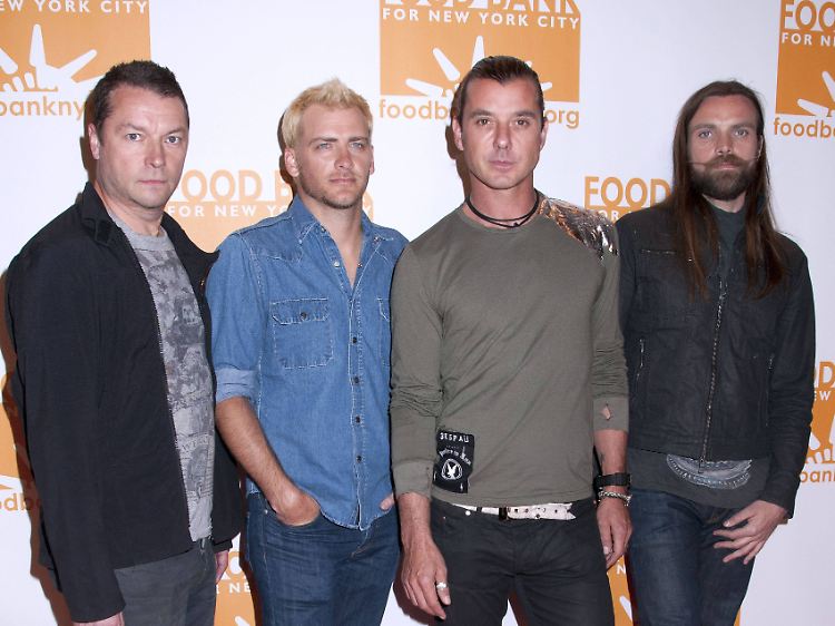 Nach einer kurzen Pause zog es Gavin Rossdale (2.v.r.) im Jahr 2011 zurück zu seiner Band.