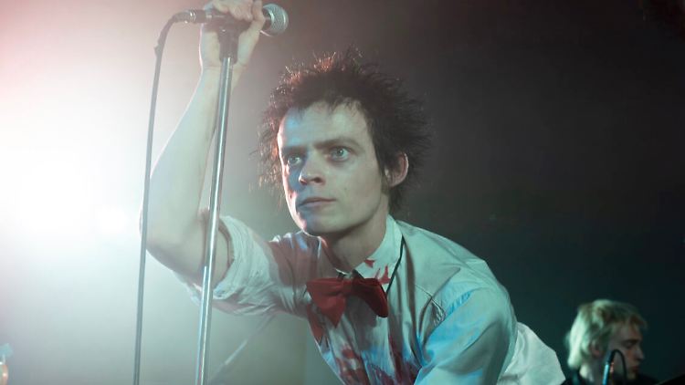 Anson Boon als Johnny Rotten in "Pistol".