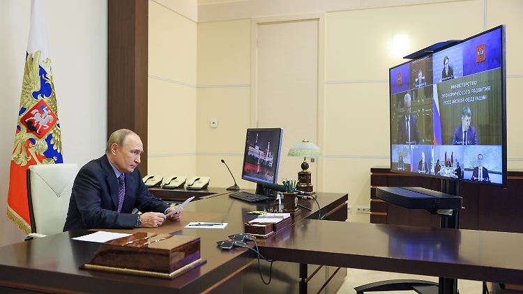 Es gebe eine wachsende Besorgnis in Putins Umfeld, so ein Geheimdienstbeamter. 