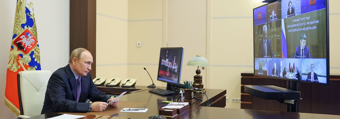 318763664.jpg