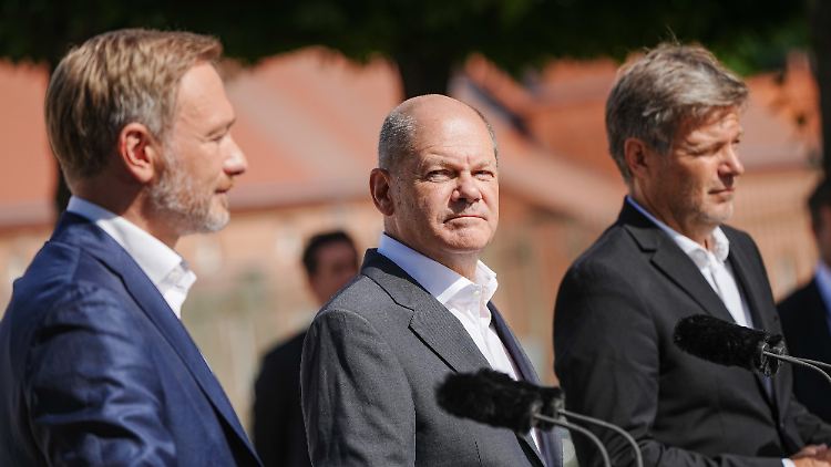 Haben mit der Energiekrise alle Hände voll zu tun: Finanzminister Christian Lindner, Kanzler Olaf Scholz, Wirtschaftsminister Robert Habeck