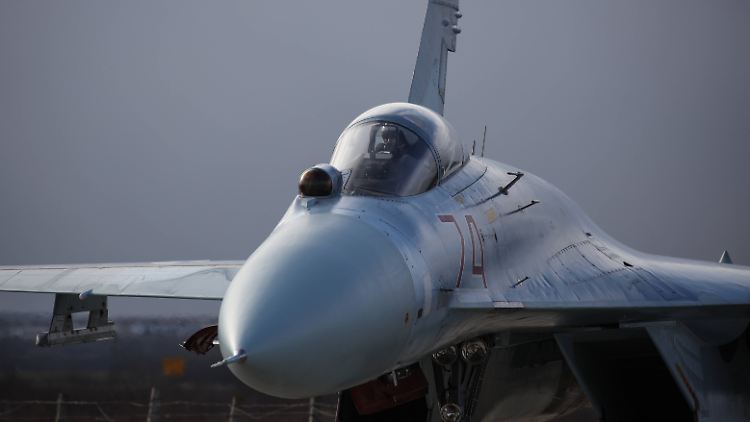 Ein russischer Kampfjet vom Typ Su-27.