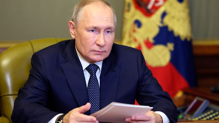 Wladimir Putin könnte nach aktueller Regelung bis 2036 russischer Präsident bleiben. Dann wäre er 36 Jahre im Amt.