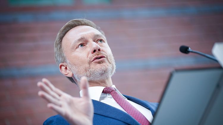 Putin meine, der Westen ist schwach: Finanzminister Lindner will dagegen halten.