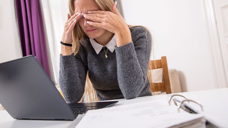 Es kann gute Gründe für einen offenen Umgang mit einer chronischen Erkrankung am Arbeitsplatz geben - oft erlebt man viel mehr Verständnis und Entgegenkommen als erwartet.