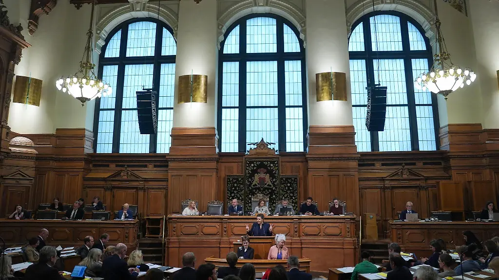 Sitzung-der-Hamburgischen-Buergerschaft