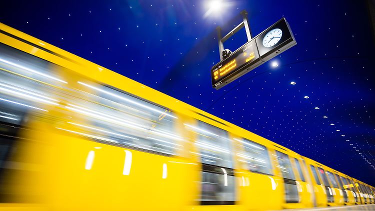 Das Ticket solle deutschlandweit gültig sein und schnellstmöglich eingeführt werden.