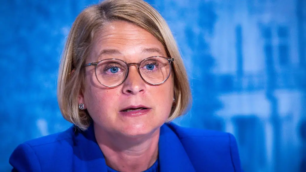 Birgit-Hesse-die-Landtagspraesidentin-von-Mecklenburg-Vorpommern