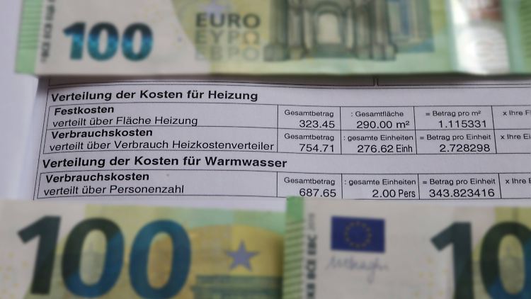 Versorger müssten falsch erhobene Mehrwertsteuersätze und Umlagen spätestens in der Jahresabrechnung korrigieren und entsprechend zurückzahlen.
