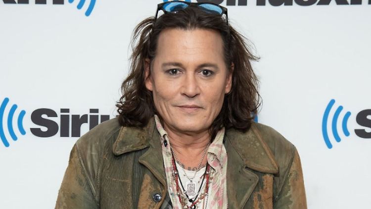 Irgendwie auf einmal ein ganz anderer Mensch: Johnny Depp. 