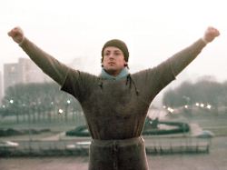 "Adriaaaaaaaaaaaaaaaaaaaaan!": 50 Jahre Rocky - Blick zurück voller Emotionen