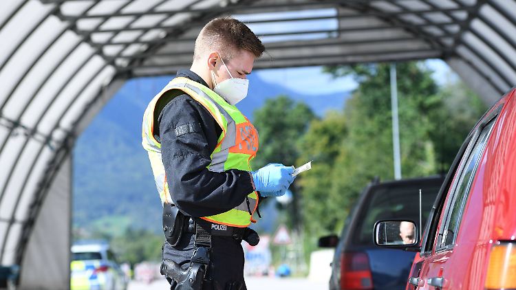 Die Grenzkontrollen an der deutschen Grenze zu Österreich sind seit einigen Wochen wieder verstärkt worden. 