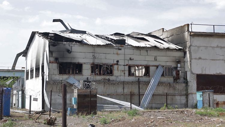 In Oleniwka waren im Juli mehr als 50 ukrainische Gefangene bei einer Explosion getötet worden.