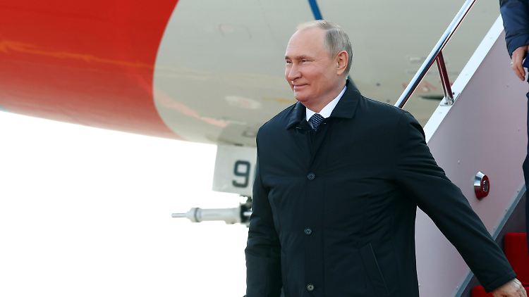 "Wir handeln richtig und rechtzeitig", sagt der russische Präsident.