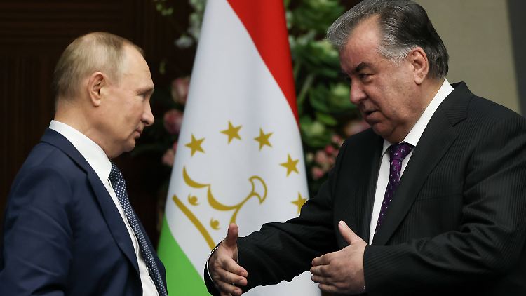 Autokraten unter sich: Putin und Rachmon bei der Konferenz für Zusammenarbeit und vertrauensbildende Maßnahmen in Asien (CICA).