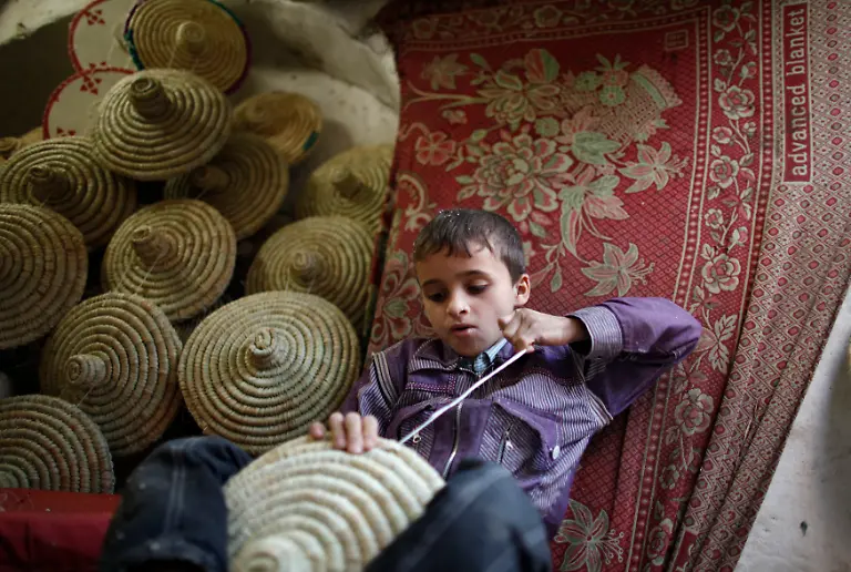 2013-01-06T000000Z-1252277445-GM1E917040N01-RTRMADP-3-YEMEN