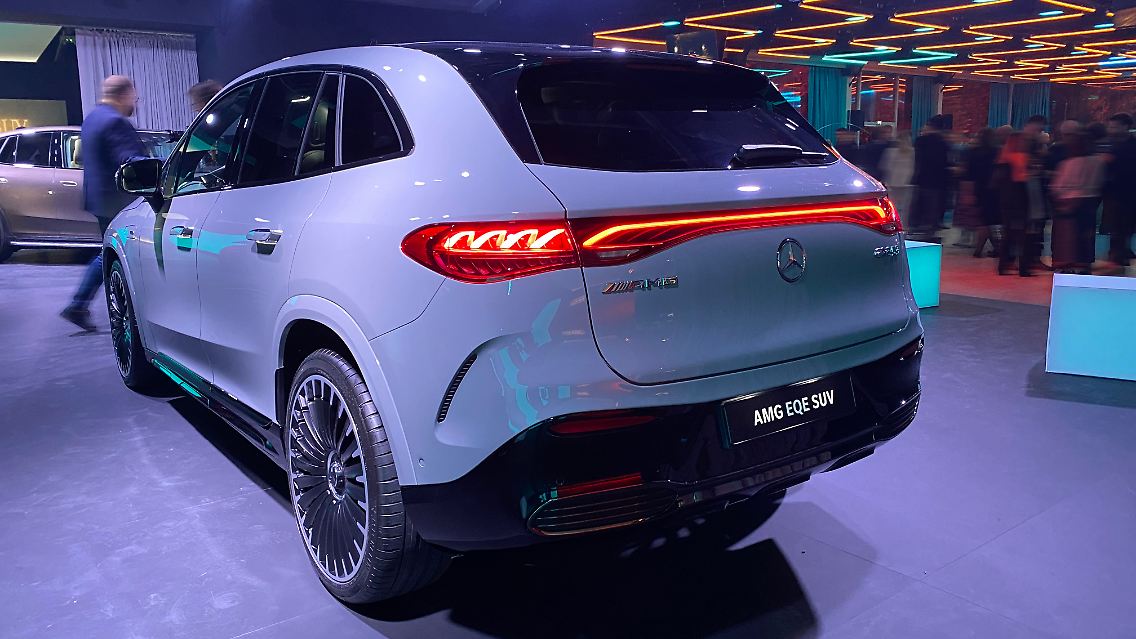 Mercedes_EQE_AMG_HI.JPG