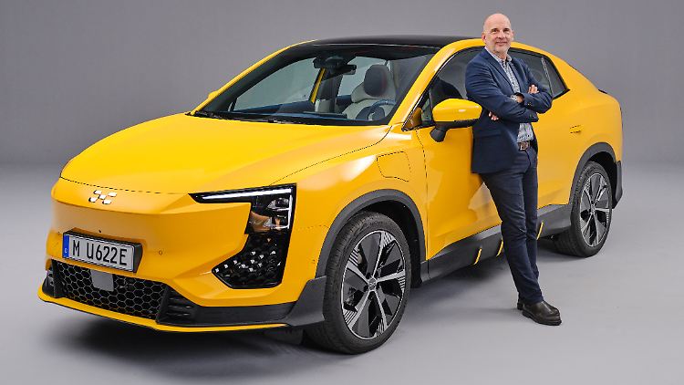 Stolz auf das zweite Aiways-Modell: Vertriebschef Alexander Klose.