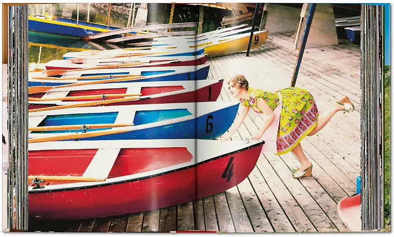 VON-UNWERTH-HEIMAT-FO-INT-OPEN001-216-217-02206