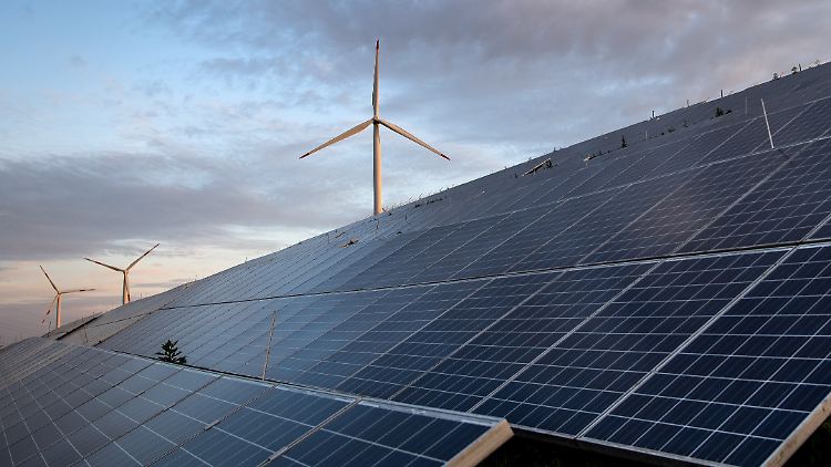 Zwischen März und September kam fast ein Viertel der Elektrizität in der EU aus Solar- und Windkraft.