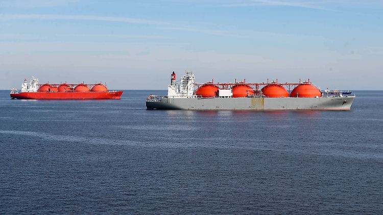 680 Tanker für Flüssiggas gibt es weltweit - Teile der SPD wünschen sich, dass die Bundesregierung eigene Schiffe betreibt.