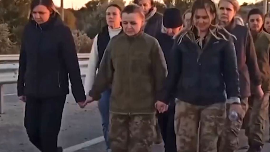 Ukrainerinnen_Gefangenenaustausch.JPG