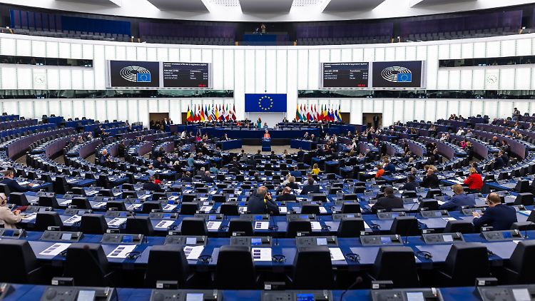 Mit dem Paket will die EU-Kommission die Gaspreise drücken.