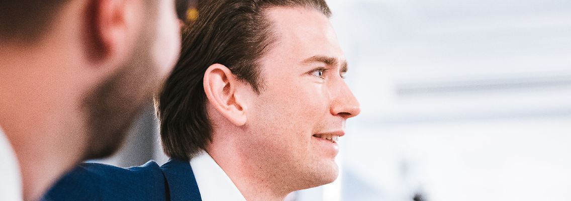 219734887.jpg