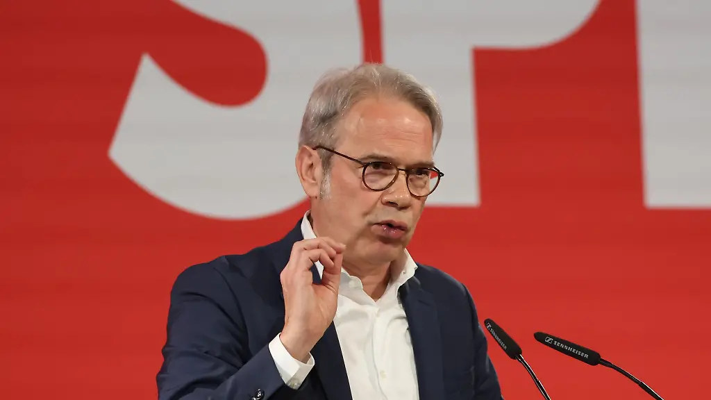 Thueringens-SPD-Landesvorsitzender-Georg-Maier