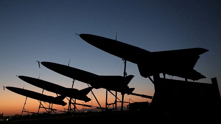 Sanktionen machen es dem Iran schwer, Waffen zu importieren. Entsprechend hat die Regierung eine inländische Waffenindustrie aufgebaut. 