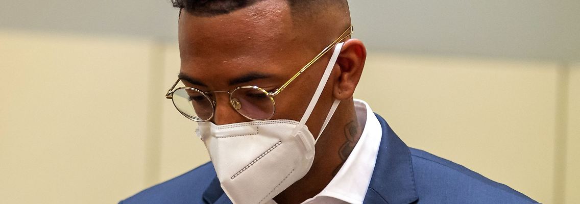 Jérôme Boateng zu Beginn des Prozesses gegen ihn im Amtsgericht München.