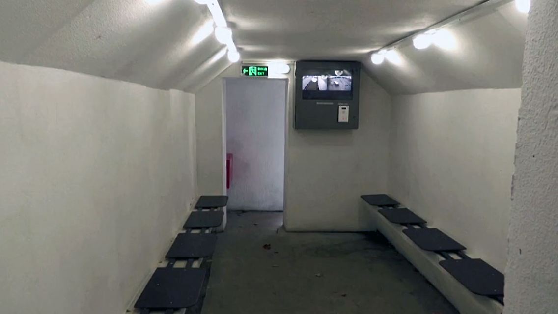 CharkiwBusBunker.jpg