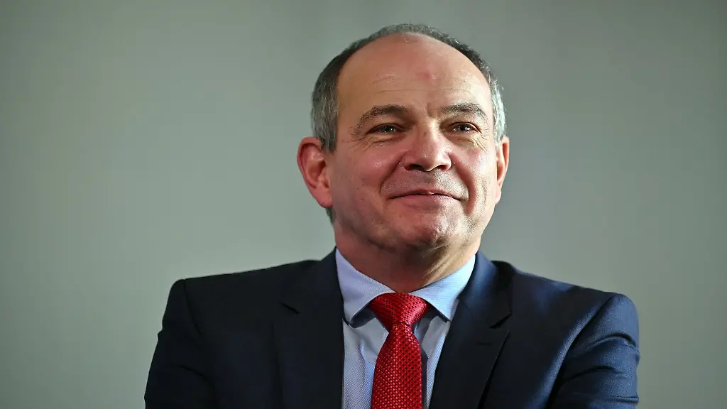 Knut-Kreuch-SPD-wiedergewaehlter-Oberbuergermeister-der-Stadt-Gotha