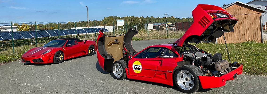 Ferrari_F40_Klappen_auf.jpeg