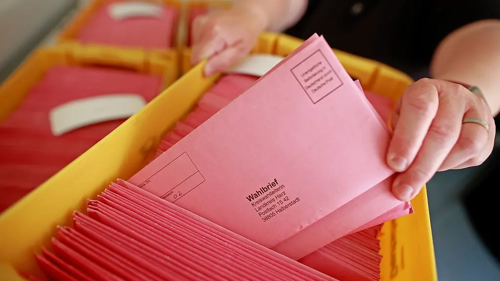 Blick-in-die-Poststelle-des-Landkreises-Harz