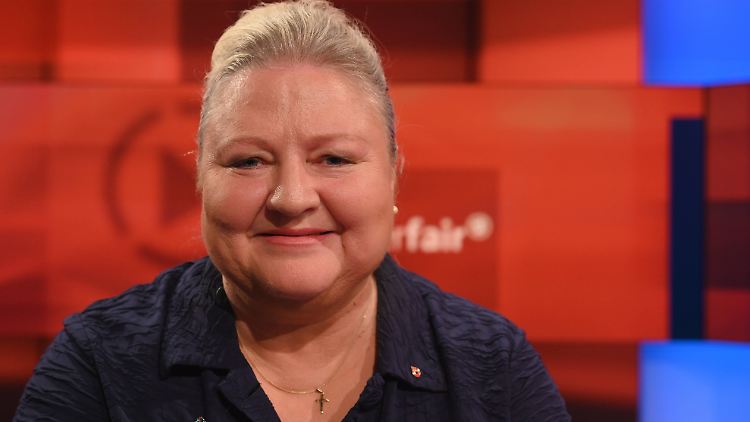 Antje Hermenau macht einen Hass gegen Wladimir Putin bei der heutigen Bundesregierung aus.