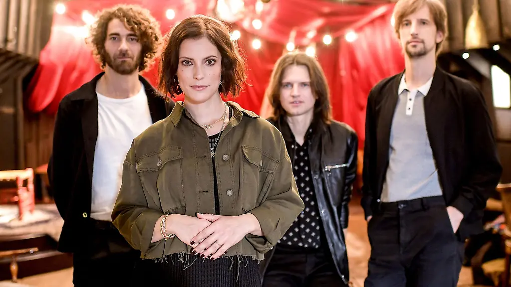 Andreas-Nowak-l-r-Stefanie-Kloss-Thomas-Stolle-und-Johannes-Stolle-von-der-Band-Silbermond