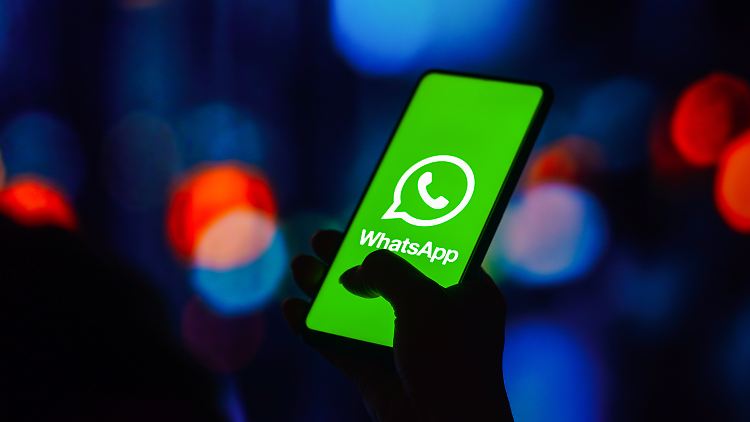 Nach ersten Erkenntnissen betrifft die Störung Nutzer weltweit und sowohl Android-Smartphones als auch iPhones von Apple.