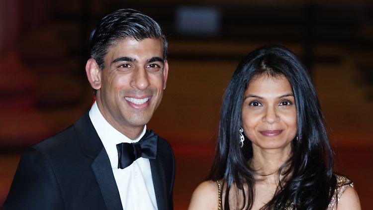 Premierminister Rishi Sunak und Ehefrau Akshata Murthy bilden die neue Spitze der britischen Elite. 