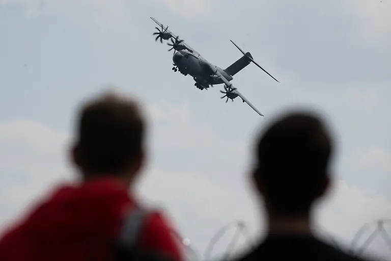 960cf8dcf0d341bf7643f85f672d0300