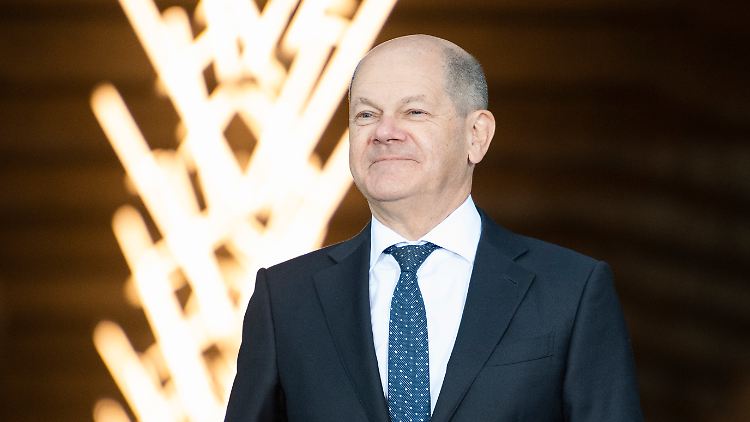 Bundeskanzler Scholz setzt sich über massive Bedenken der Fachministerien hinweg. 