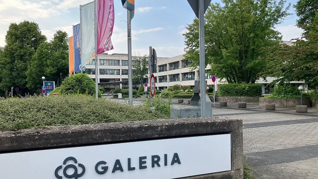 Die-Hauptverwaltung-des-Warenhauskonzerns-Galeria