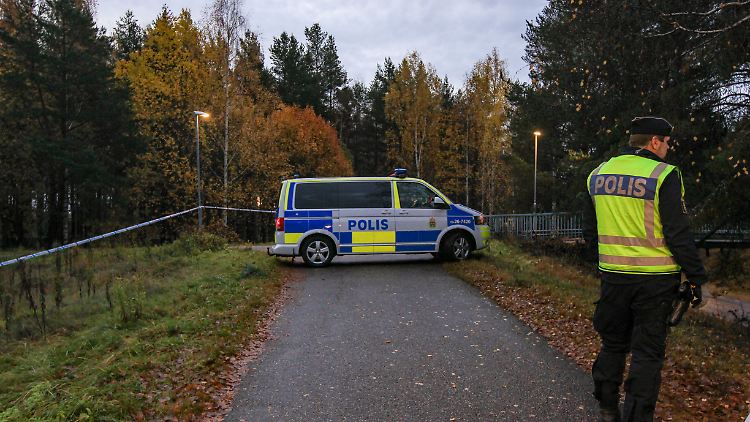 Der Junge wurde leblos auf einem Radweg gefunden.